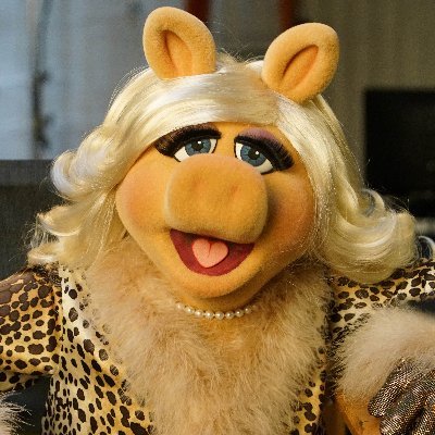 MissPiggy Profile Picture