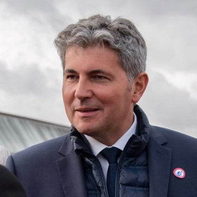 Maire de Chalon-sur-Saône, Conseiller régional de Bourgogne & Franche-Comté, CoPrésident du groupe Laïcité de l'AMF