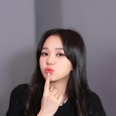 ynoelll's profile picture. nine or none.
@JYPETWICE