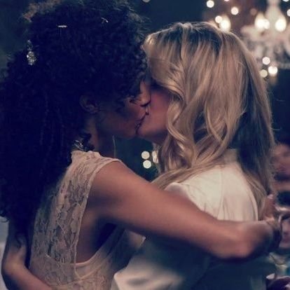 NikkiBr05108547's profile picture. I'm a huge fan of Terri polo and Sherri saum. these two women are talented. I am a writer. my favorite food is pizza, and my favorite color is lavender,