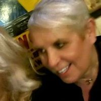 Debs(@DebShoes72) 's Twitter Profile Photo