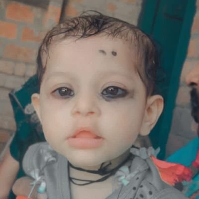 RadheRadhehare's profile picture. live n others live