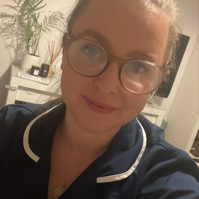 🏴33//Mum//Wife//Practice Nurse//UoC 2016-19//she/her