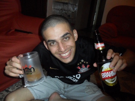 Escrevendo...