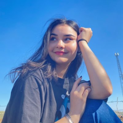 kirazkubi's profile picture. Ankara 📚
yazmaya aşık