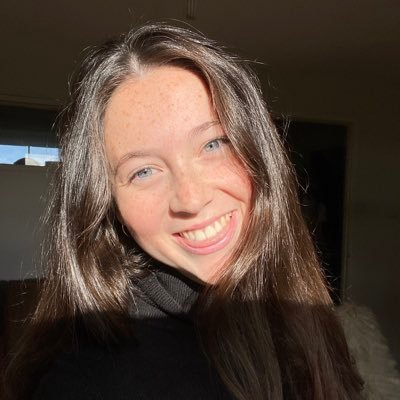 Kkredheaddd's profile picture. twenty :)) •