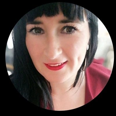 SarahSLodge's profile picture. 