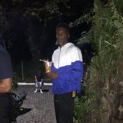 cria do rj 🍃🥋🚩
enquanto uns querer problema tô atrás da solução 🍃🍃😌