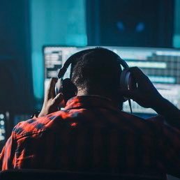 _KMiXED's profile picture. Experienced Audio Engineer | 4+ Years |Credits: RxPeso, Foogiano, Scarfo da Plug, Euro Gotit, ChaseTheMoney   | Book Today | Open 24 Hrs