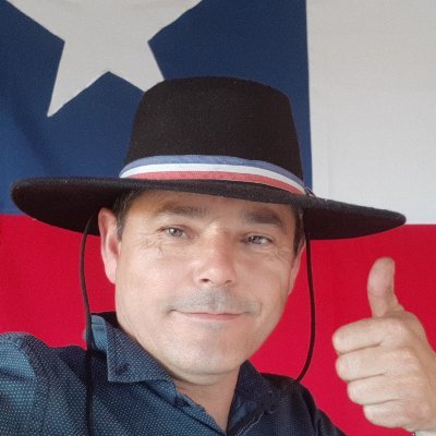 JFortoulV's profile picture. Gerente de Operaciones.