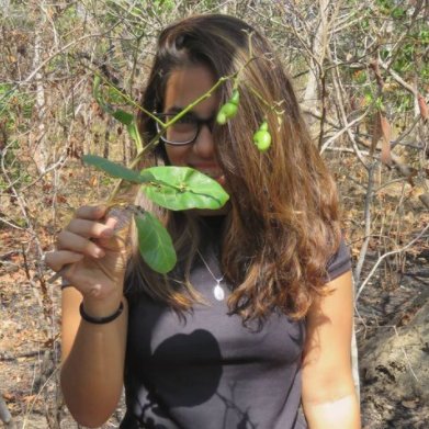 I am a master's student in the postgraduate program in Ecology and Natural Resources 🌵 She/Her