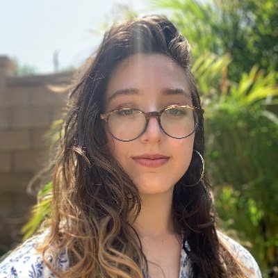 @UCLAIoES PhD Candidate studying shared landscapes + enviro narratives || SFF Writer & Ecologist || 2/3 gen Chicana/Latina ||  @ClarionUCSD c/o '18 || She/Her