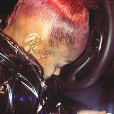 Da Chosen One 🎖, I’m Not A Regular Person🤯 ig:sham0ney.exoticsla main page disabled new to this Twitter shit get my shit jumpin😂