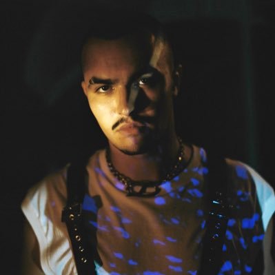 Čro Radio Wave moderator/Friendly neighbourhood dj/Cdjs Diva/Stream Whorecore https://t.co/n7VeIyPMHw