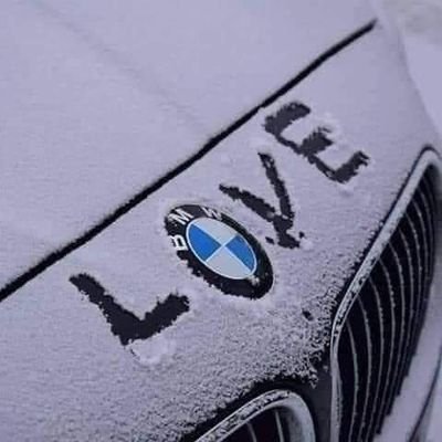 omarabass323's profile picture. 