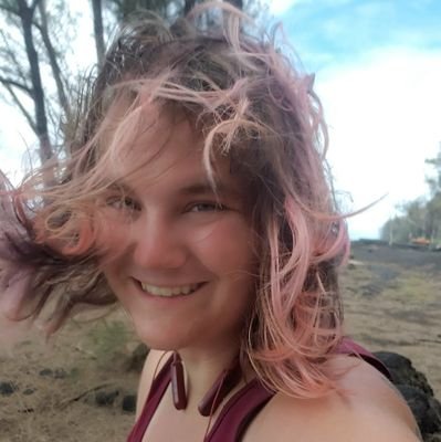 m3gan_j's profile picture. When I'm not watching streams I'm either in class, volunteering, or playing video games with my friends.

Alt account for @wowgalguin