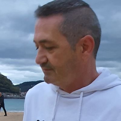 JaviPile's profile picture. Mi TAXI con uñas y dientes......