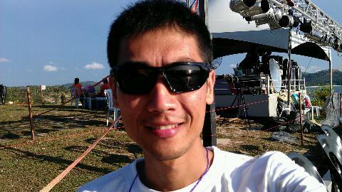 Aspiring to be an inspiring humanitarian and citizeneur.