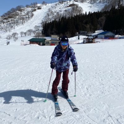 g_jpz0's profile picture. 元軍人スポーツ⛷️が好き、旅行✈️が好き、ウサギ🐇一匹とネコ🐈二匹飼っている。風が吹いても雨が降っても､一日10.000步🏃‍♀️。＃餡味、#餡餅
