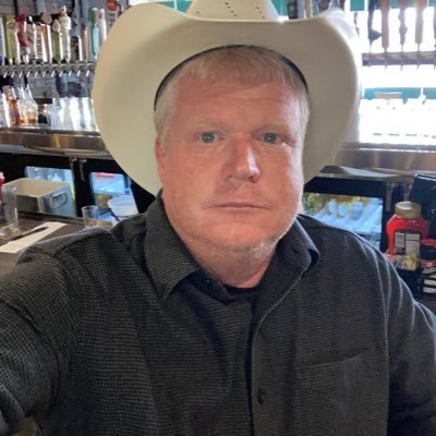 Former husband of an incredible woman, father. Haven’t accomplished much else. :(
