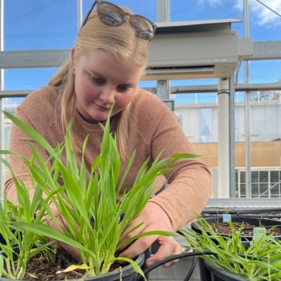 Researcher with @DPIRDbroadacre investigating new weed management measures and former @SAgE_UWA master’s student of agricultural science. All views are my own.