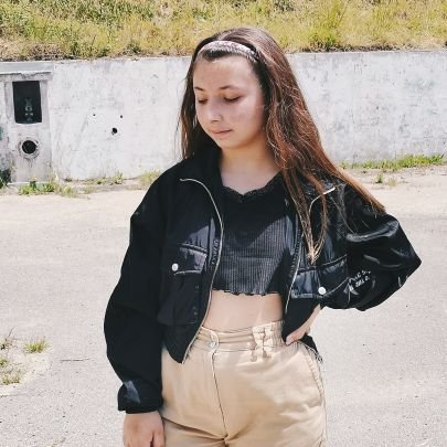 Andreia45449215's profile picture. 