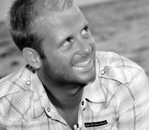 TomSchepers1's profile picture. Echt belangrijke mensen zijn mensen voor wie belangrijk zijn niet belangrijk is