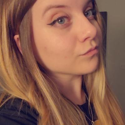 magnallia's profile picture. Hi, my name is Mags! I'm a... Shiny New Streamer | Chaotic Crafter | Variety RPG, Survival, SIM Gamer | Oversharing Weirdo | Socials @Magnallia 💖💜💙 she/her