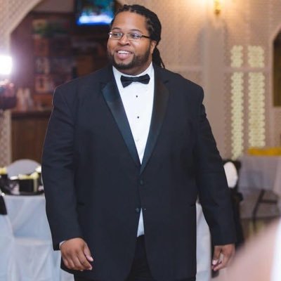 Writer & play-by-play analyst for @Mandatory's @WRESTLEZONEcom. Owner and Editor-in-Chief of https://t.co/pb2OIGPVWI. Podcast Producer https://t.co/sK8ooSz7lr