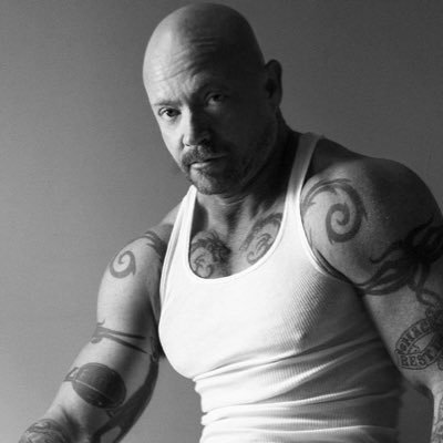 MTriarchy's profile picture. 