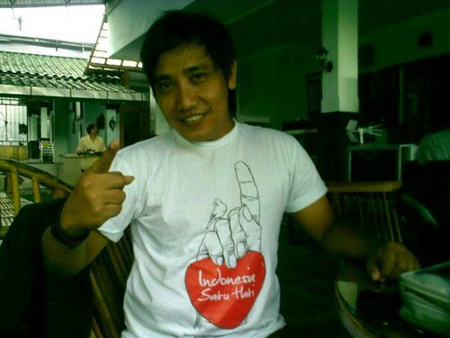 AHMED SINAR. PENCIPTA LAGU.. 
1. GERHANA
2. CEMARA 9 BAND
3. SEJUTA CINTA MARSHANDA
4. SINAR PAHLAWANKU
 5. AKU SAKIT - SKETSA 6. TERTIPU - MANDA CELLO, DLL