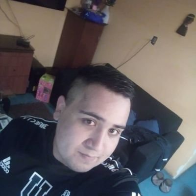 Dev_Bullan1's profile picture. EX coach de lol
adc master+