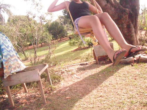 Sou aquela que esta acima de vooç e a baixo de deus ;*