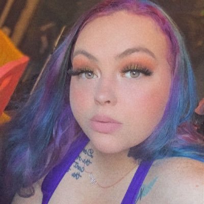 21 year old milf, juicy things to come later 🥵🍑 add me on snap @ashcash60421 to PURCHASE content! i accept CASHAPP. don’t dm unless interested in content.