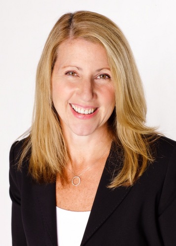 Leslie Smith Clarke is an award winning Fairfield County Realtor specializing in Westport, Weston, & Fairfield.