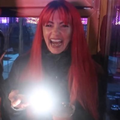 millsedits13's profile picture. she/her