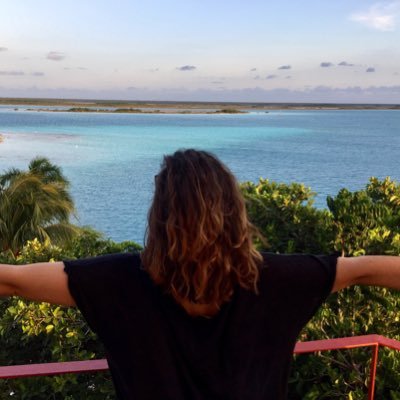 Respirando azul clarito 🍃🌎 Views are my own