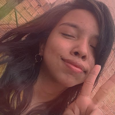 Minha patroa @Anitta 💕
Sou apenas uma pessoa que possui duas personalidades lutando em conflito.