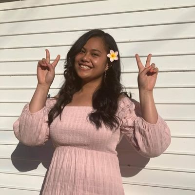 CMuagututia's profile picture. Just Livin'