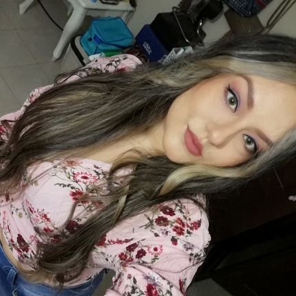 LisRuilova's profile picture. (ง'̀O'́)ง Digo lo que pienso sin pensar lo que digo!!!  Odio la hipocresía la mentira y las traiciones.. YO SOY ASI .l.