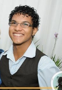 ~ Sou esses que poucos conhece mas muitos procuram..(8)'