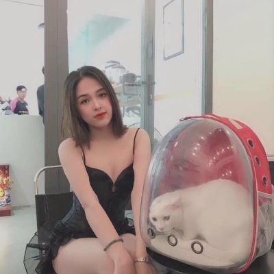 MyMy84230367's profile picture. Mua sắm- Du lịch- Cà cơ