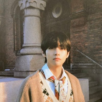 「 Jinhit trainee 」ت
My life in two words : Nice joke
she | he | they
🌈