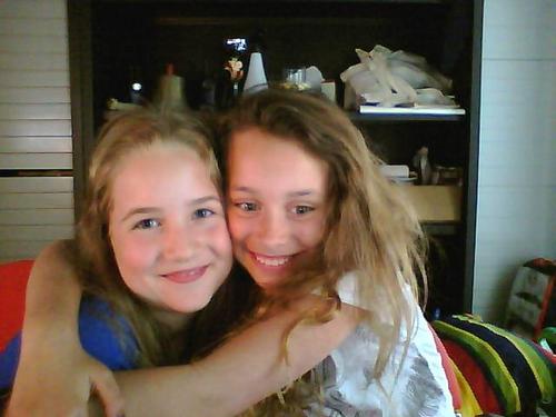 nikkienakkiexx's profile picture. 