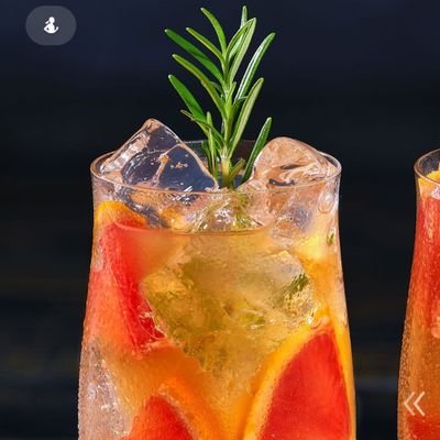 daydrmblvr's profile picture. Programmer. Writer. Aunt.