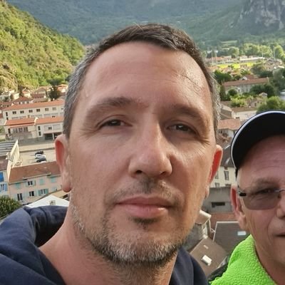 LedevinSylvain's profile picture. 