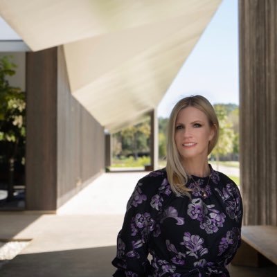 Amanda Smith is a dynamic Houston-based Realtor, entrepreneur, and creative force with a passion for helping people thrive—in their homes, businesses, and perso