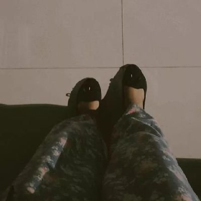 aku cantik aku diem;))