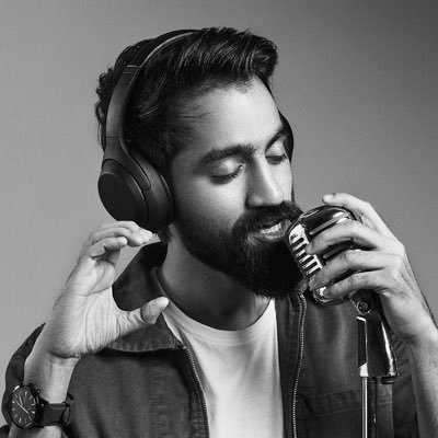 First Global App Icon from India - @clubhouse

Architect turned Singer | Songwriter | Composer

Stream my music:
https://t.co/3MSX4qJBEB