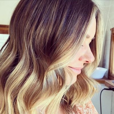 CorinaRenee1's profile picture. Soul & somatic coach.